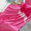 Bawełniany ręcznik plażowy z różowym flamingiem Bawełniany ręcznik plażowy z różowym flamingiem