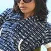 Bluza z kapturem na zamek, z krótkim rękawem i paskiem z logo w szortach Bluza z kapturem na zamek, z krótkim rękawem i paskiem z logo w szortach