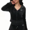 Bluza z kapturem z weluru z inicjałami na zamówienie z Big Bling Bluza z kapturem z weluru z inicjałami na zamówienie z Big Bling