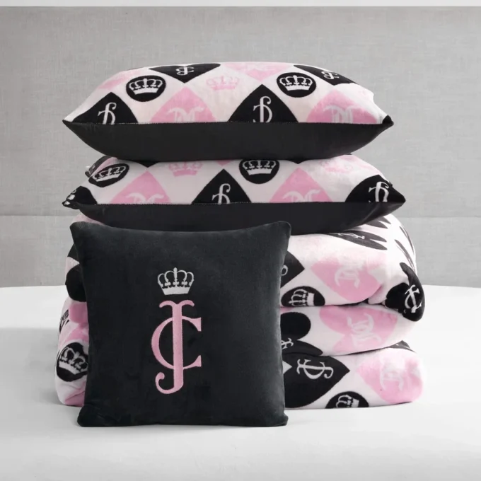 Dwustronny zestaw pościeli z pluszowym logo Queen Heart Dwustronny zestaw pościeli z pluszowym logo Queen Heart
