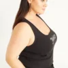 Koszulka na ramiączkach w dużym rozmiarze z drobnymi błyskotkami Koszulka na ramiączkach w dużym rozmiarze z drobnymi błyskotkami