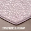 Pluszowy dywanik w metaliczny wzór lamparta, 3′ w kształcie serca
