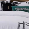 Poduszka z aksamitną kratką Poduszka z aksamitną kratką