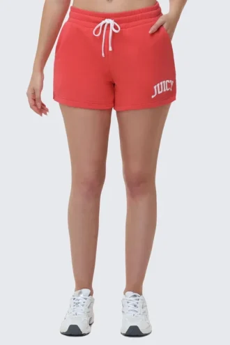 Szorty typu booty w stylu college’u