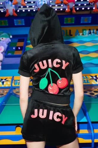 Szorty z weluru Cherry Bling Szorty z weluru Cherry Bling