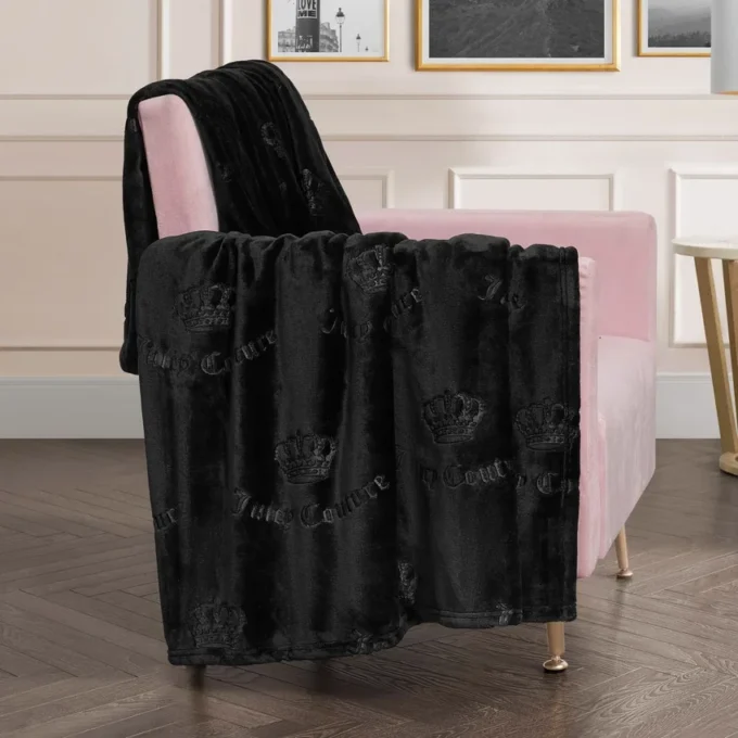 Wytłoczony pluszowy koc w rozmiarze oversize Wytłoczony pluszowy koc w rozmiarze oversize