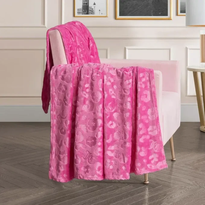 Wytłoczony pluszowy koc w rozmiarze oversize Wytłoczony pluszowy koc w rozmiarze oversize