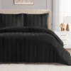 Zestaw pościeli Jenny Velour Striped Jacquard Zestaw pościeli Jenny Velour Striped Jacquard