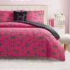 Zestaw pościeli z dwustronnymi, pluszowymi kokardkami w panterkę Zestaw pościeli z dwustronnymi, pluszowymi kokardkami w panterkę