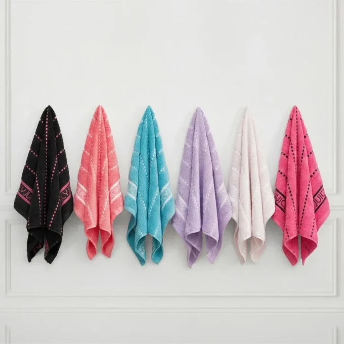 Zestaw ręczników kąpielowych Plush Stripe Zestaw ręczników kąpielowych Plush Stripe